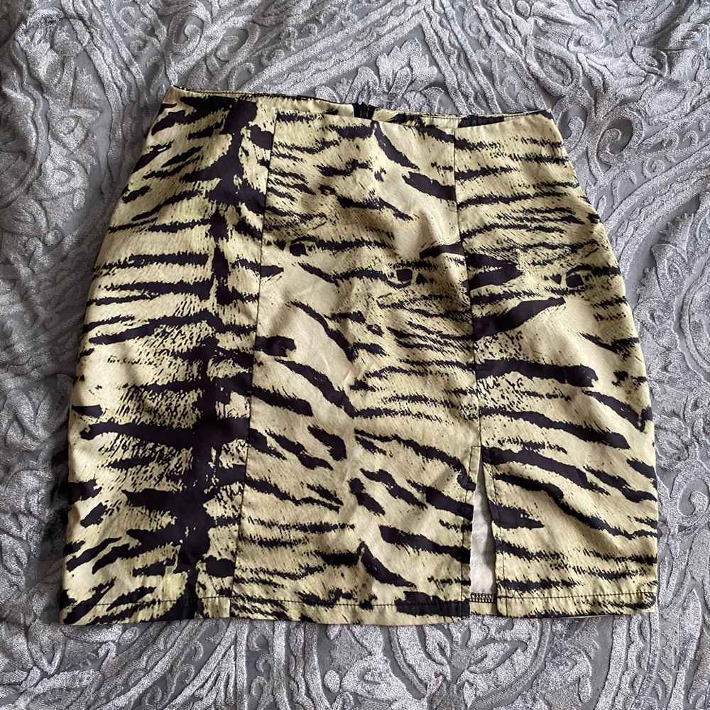 Women’s zebra print skirt